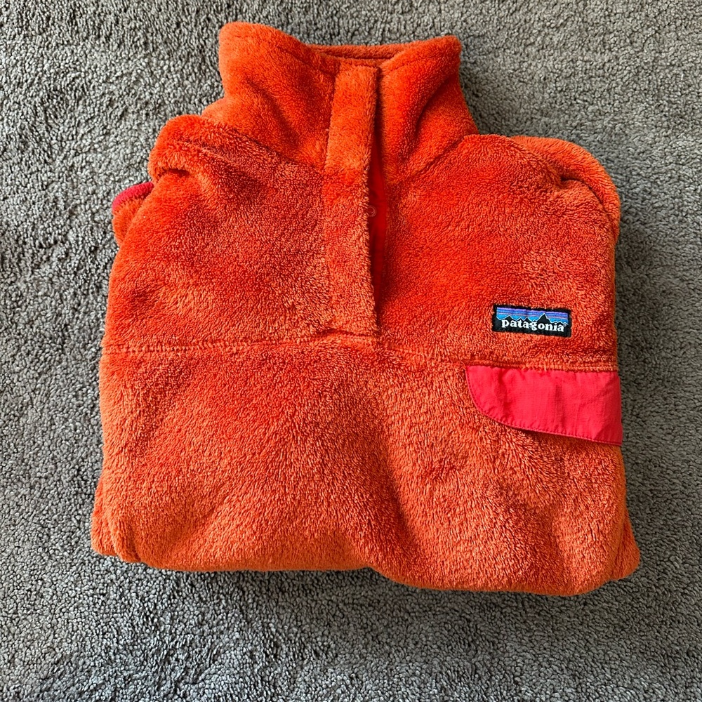 Patagonia re-tool pull over with snaps